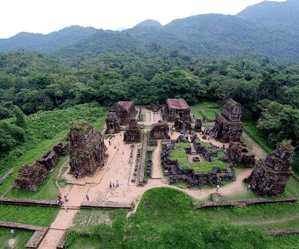 Thuê xe ô tô 4 chỗ Đà Nẵng – Thánh Địa Mỹ Sơn